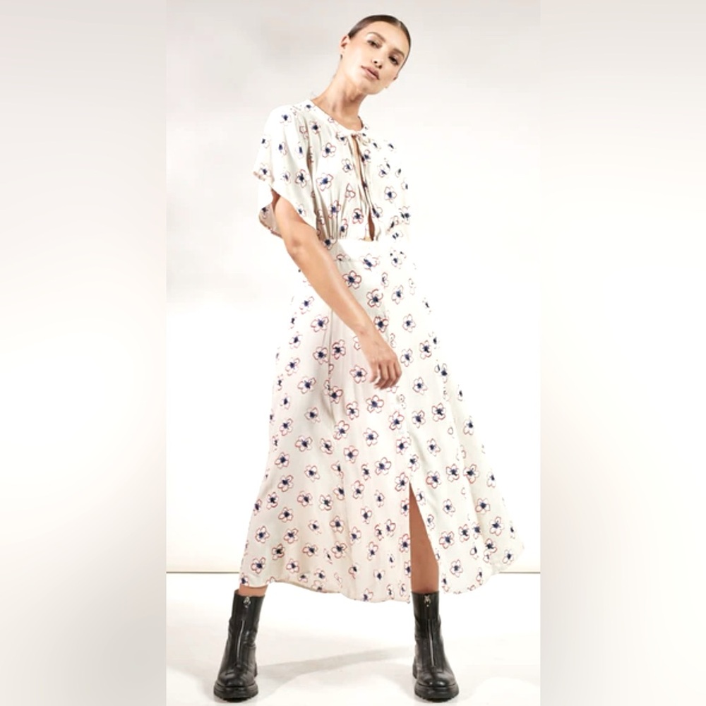 NWT Rue Stiic Greta Maxi Dress in Flowers of the Arts Print w Keyhole Bodice